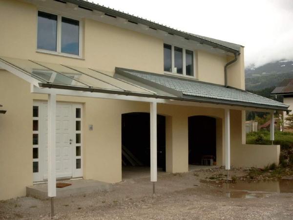 TRAVELER DIGITAL CAMERA