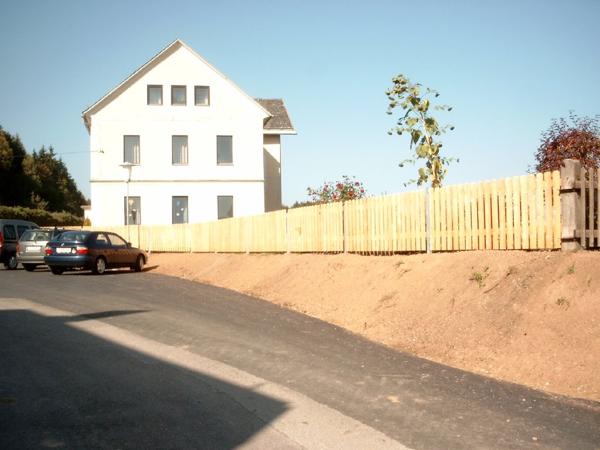 TRAVELER DIGITAL CAMERA