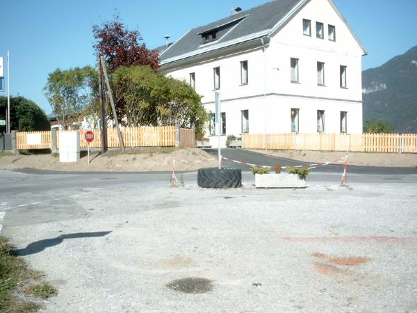 TRAVELER DIGITAL CAMERA